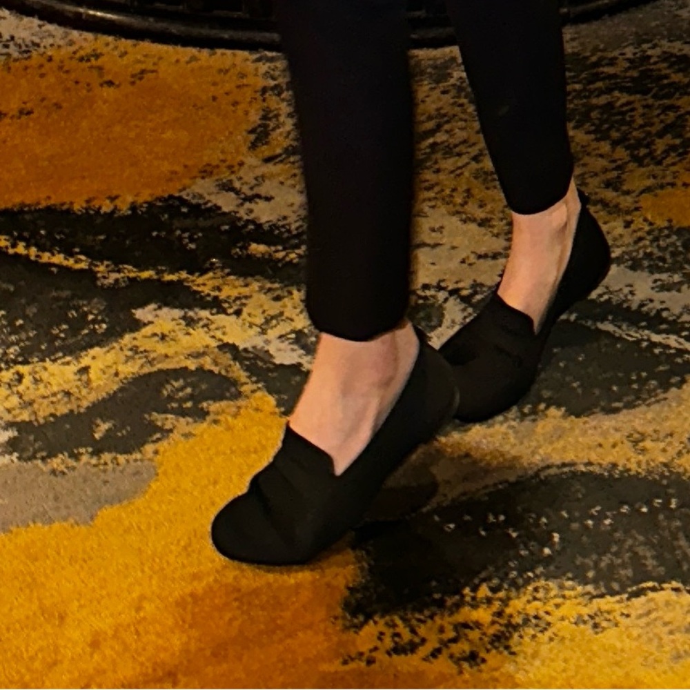 Flats black thin soft